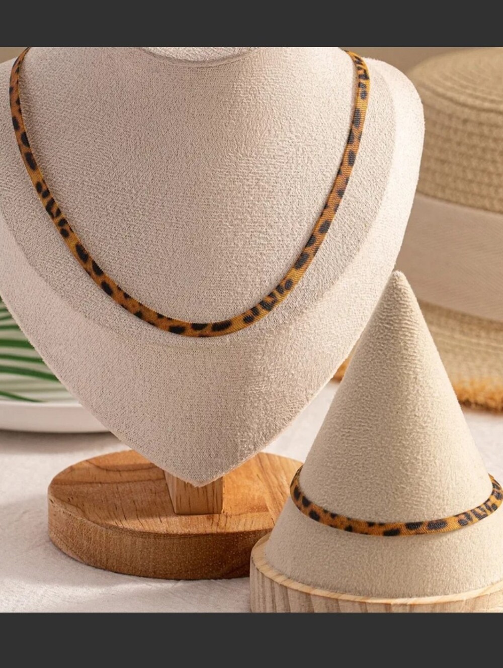 Animal Print Necklace & Bracelet Set Boho - Picture 2 of 3